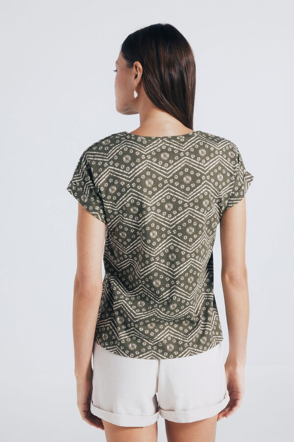 Springfield Camiseta estampada com bot&otilde;es e ombros &agrave; mostra verde