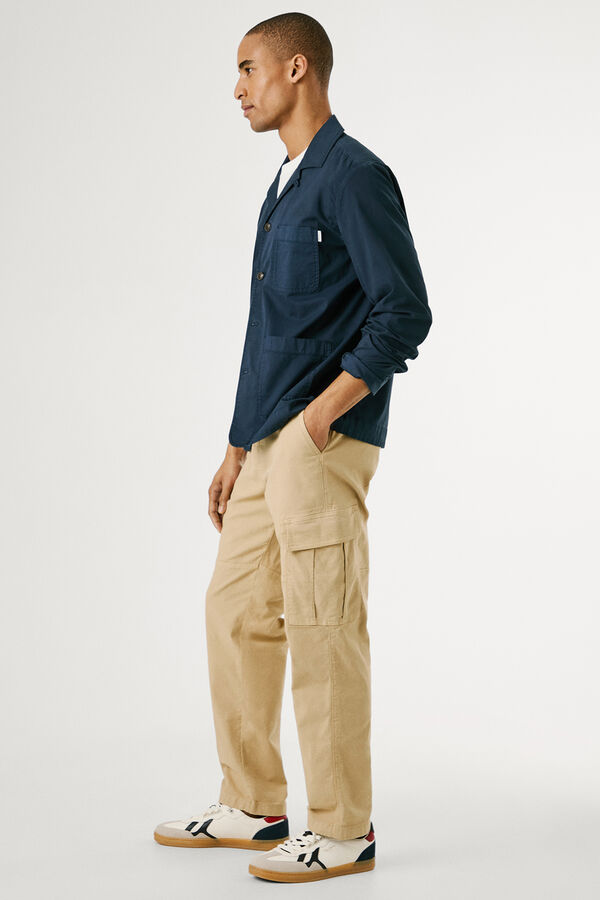Pepe Jeans Calça cargo regular feita de tecido leve. camel