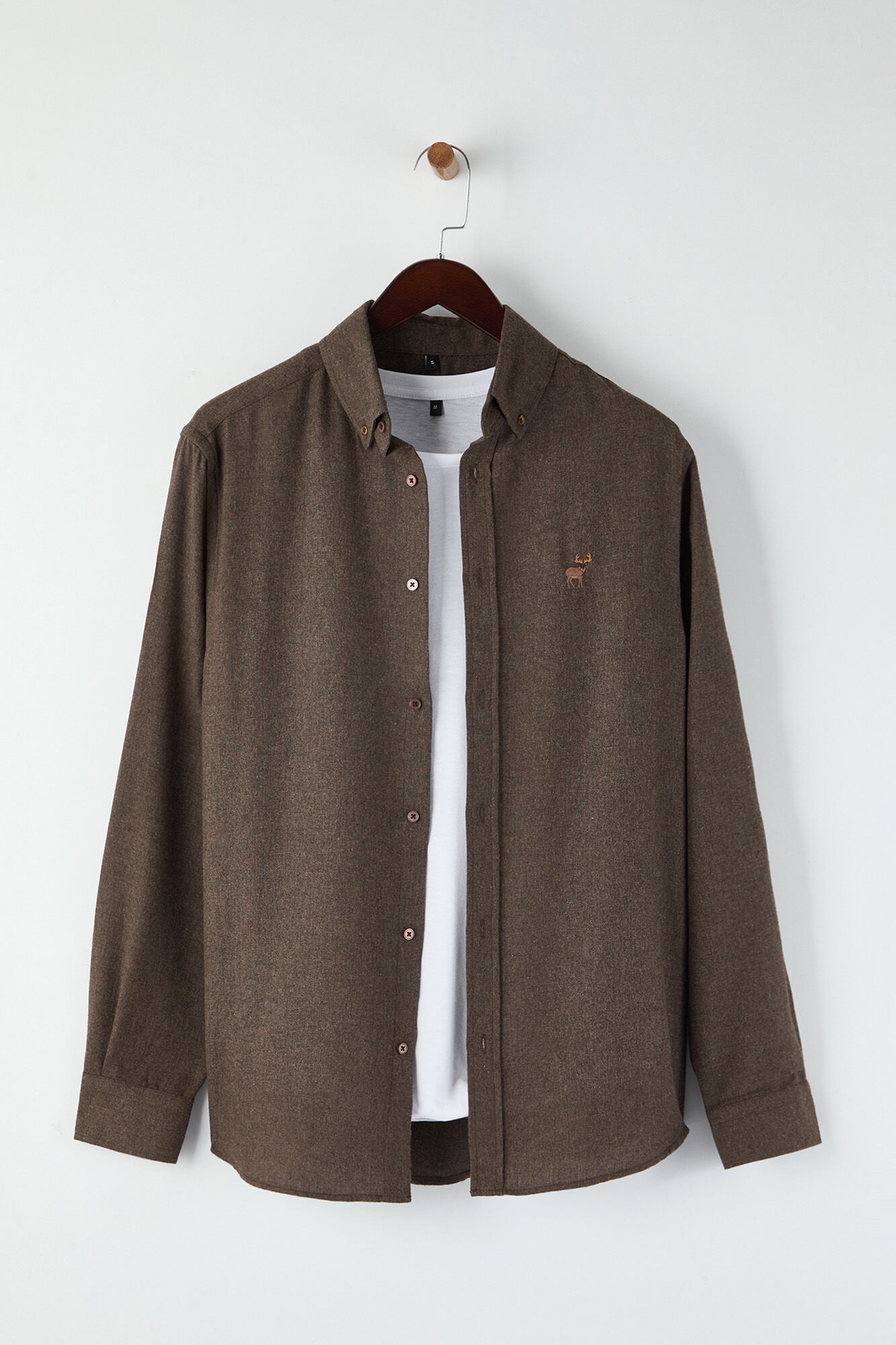 Trendyol Camisa de algod&atilde;o com fecho de bot&otilde;es