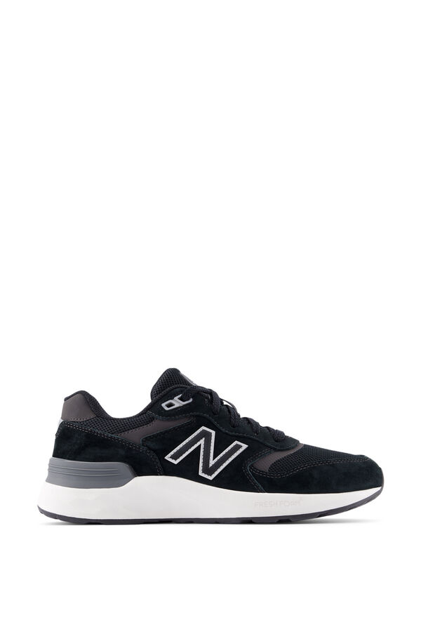 New Balance Zapatilla Casual FreshFoam Walking 880 v7 preto