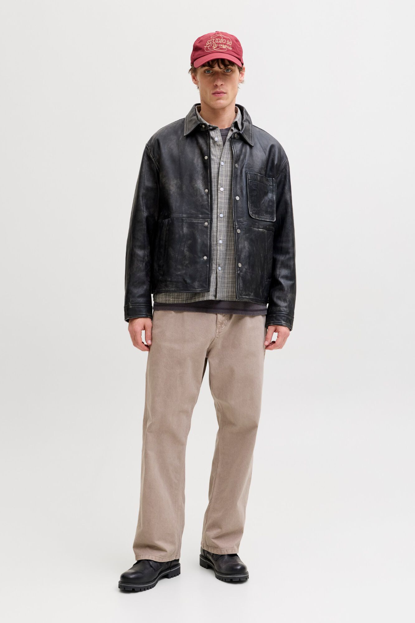 Jack & Jones cal&ccedil;as de corte folgado