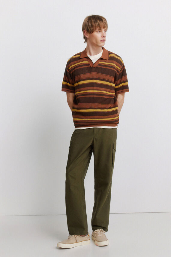 Pantalón cargo straight fit