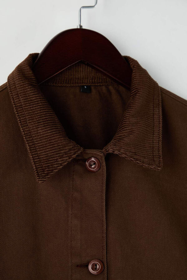 Trendyol Blazer cruzado de trespasse com bot&otilde;es duplos cru