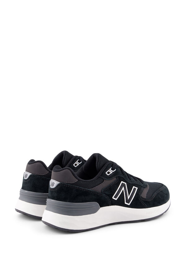 New Balance Zapatilla Casual FreshFoam Walking 880 v7 preto