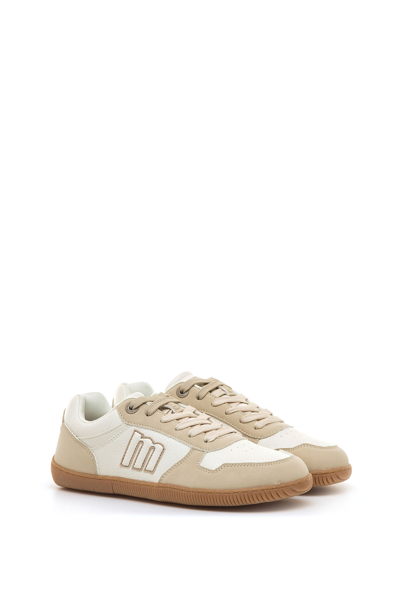 MTNG T&eacute;nis barefoot