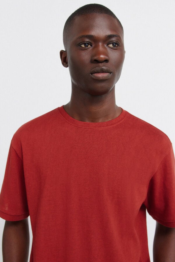 Springfield T-shirt r&uacute;stica vermelho