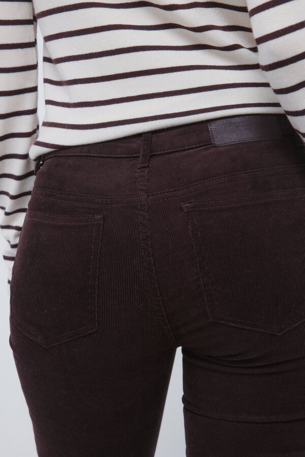 Springfield Calças de veludo cotelê com boca de sino baixa castanho