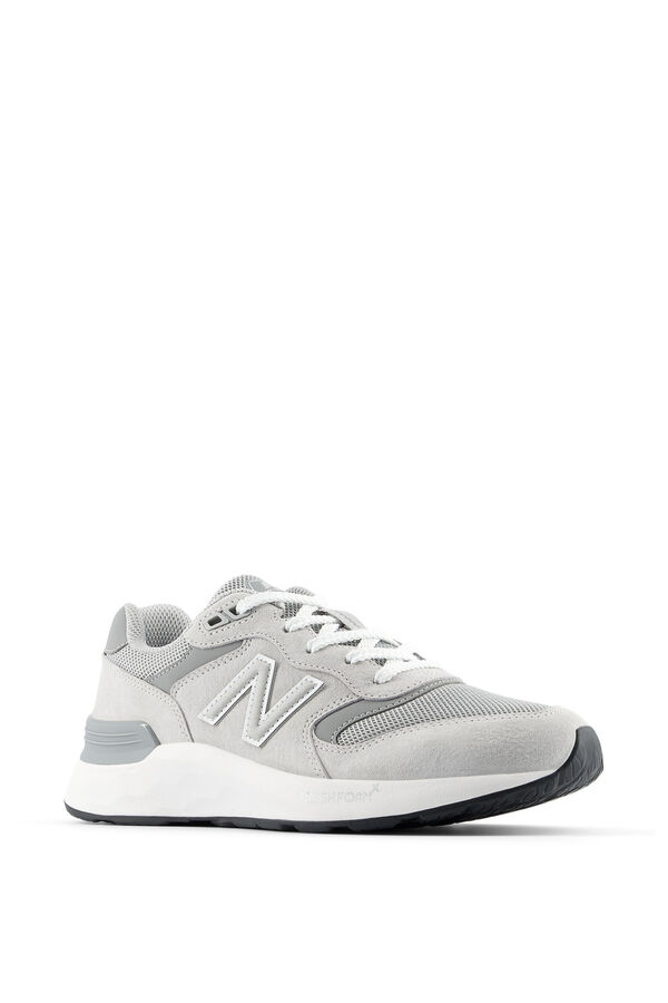New Balance Sapatilhas New Balance 880 cinzento