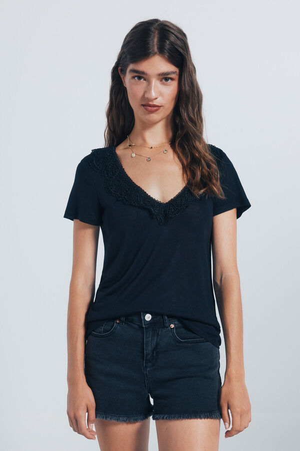 Springfield Crochet neckline T-shirt black