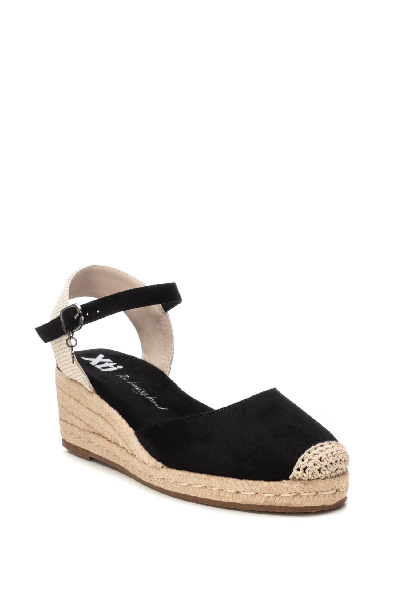 XTI Alpercata em camur&ccedil;a cunha