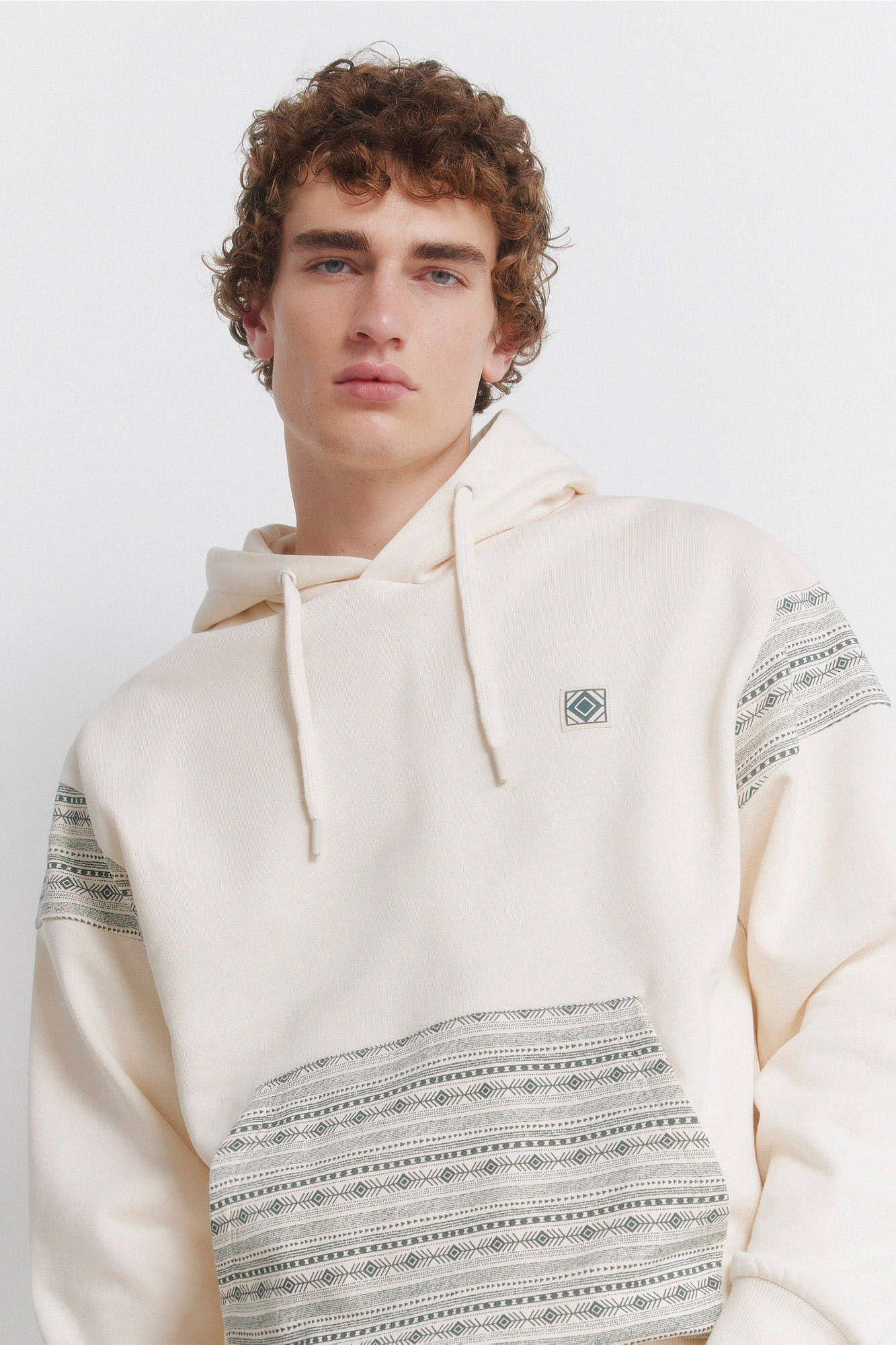 Springfield Sweatshirt com capuz e bolso &eacute;tnico