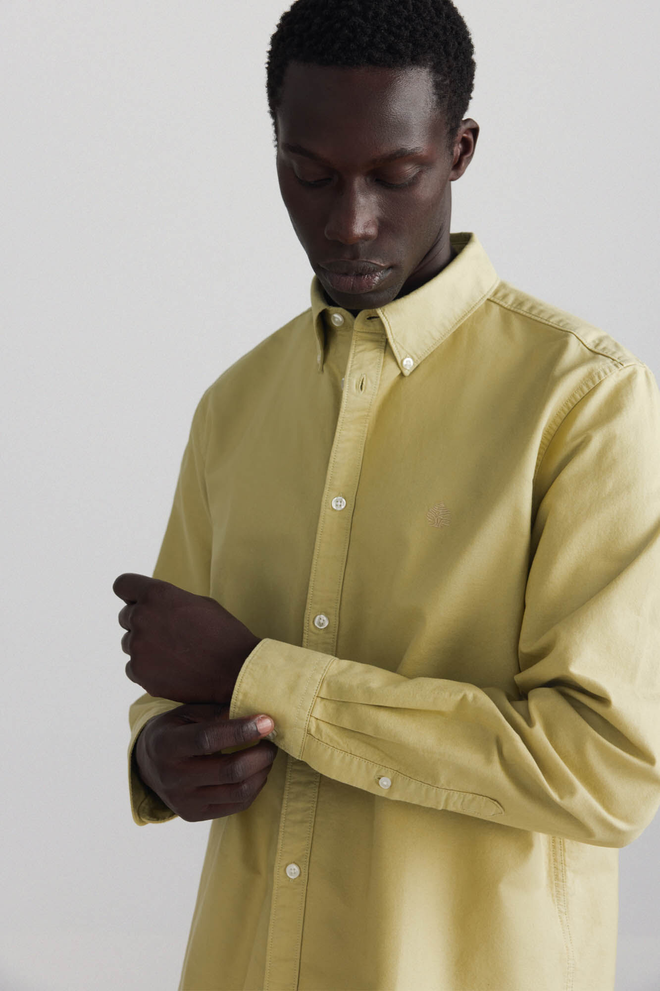 Springfield Camisa oxford tingida na pe&ccedil;a