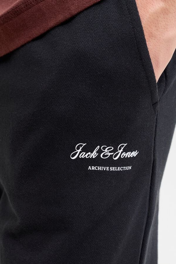Jack & Jones PLUS Cal&ccedil;as casuais de regular fit preto