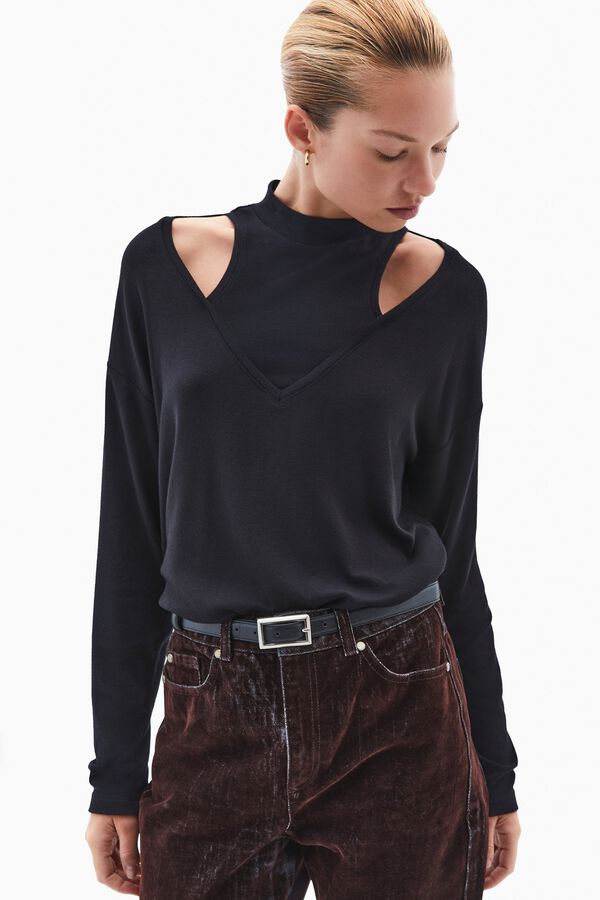 Oxxo Top manga comprida efeito layering preto