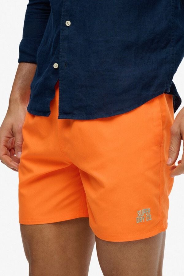 Superdry Fato de banho liso b&aacute;sico com logo vermelho