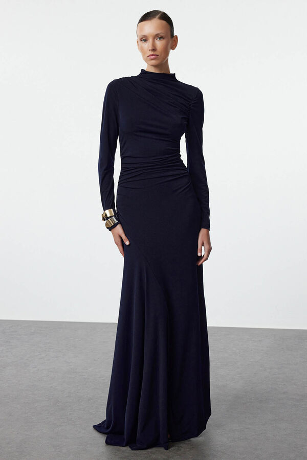 Trendyol Vestido longo de gola alta azul