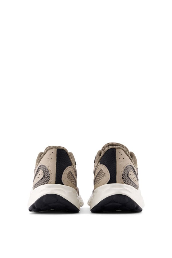 New Balance Cal&ccedil;ado desportivo Fresh Foam Arishi v4 TIRALUX bege
