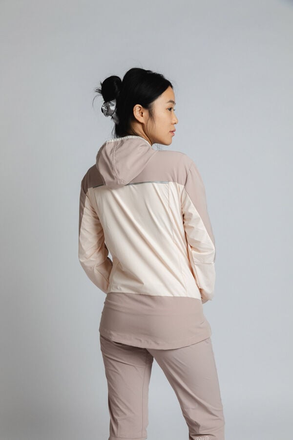 Izas Casaco leve com capuz rosa