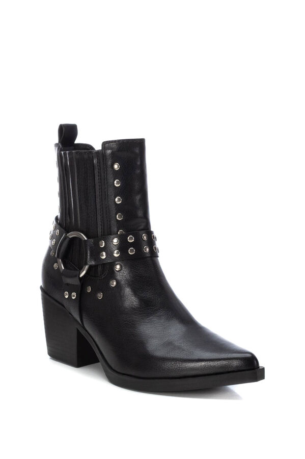 Springfield Country boot with heel and studs black