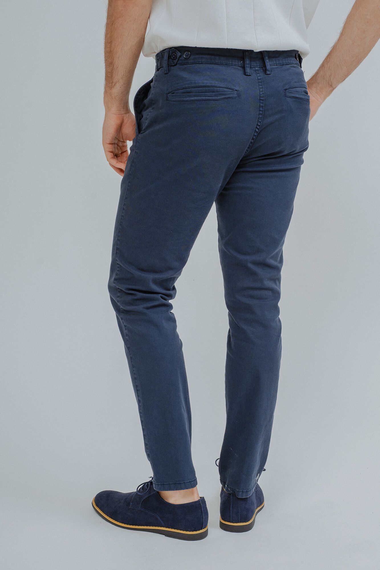 Celopman Pantal&oacute;n chino con pinzas
