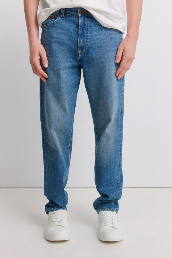 Springfield Jeans lavagem m&eacute;dia sobretingida regular fit azul