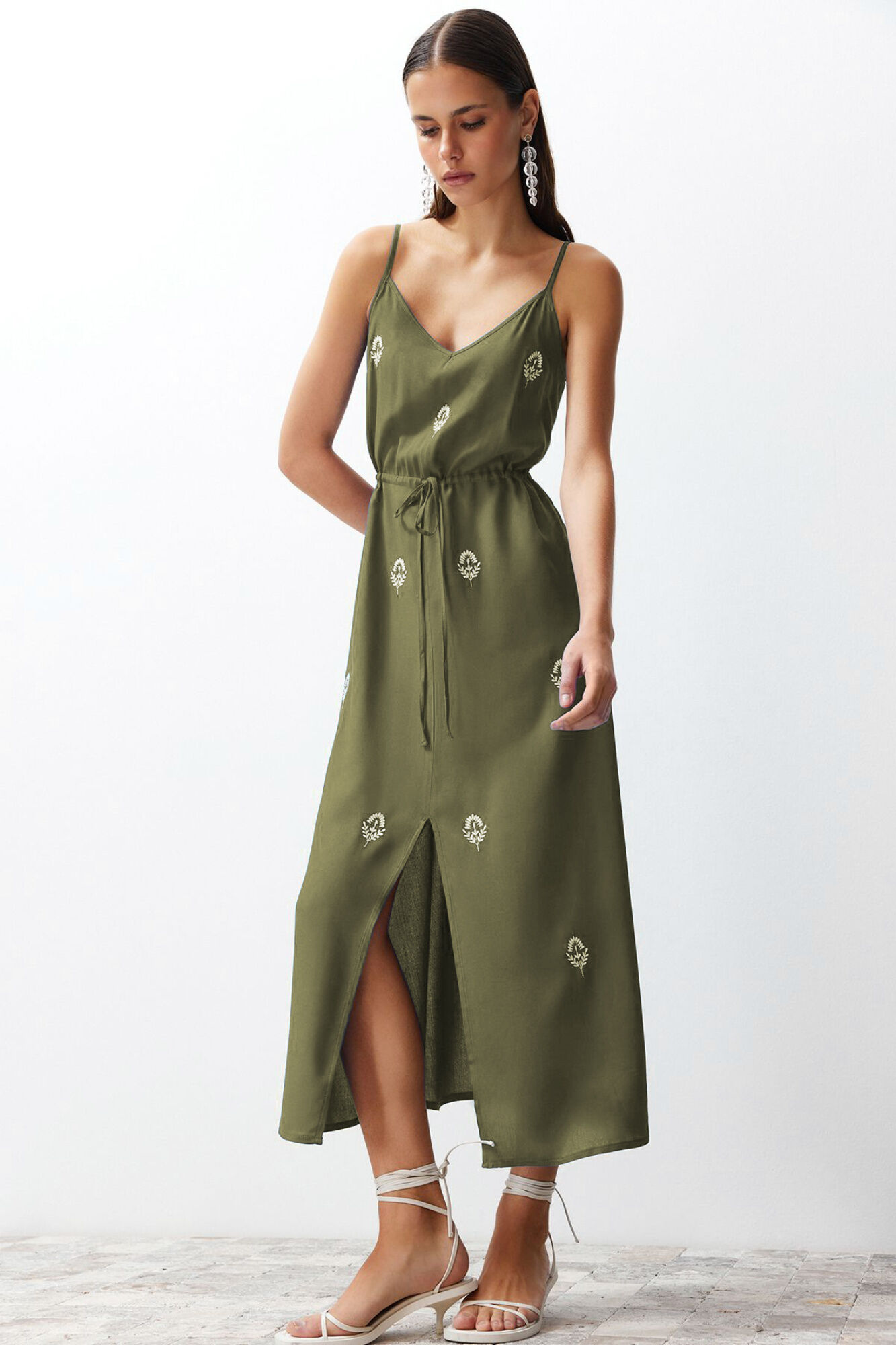 Trendyol Vestido comprido com cord&atilde;o ajust&aacute;vel