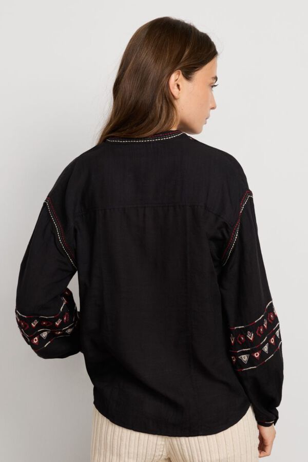 Pepe Jeans Blusa bordada de cuello mao negro