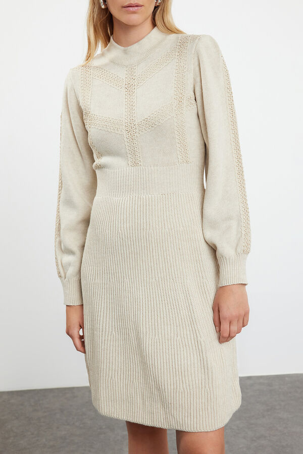 Trendyol Vestido curto de malha soft touch bege