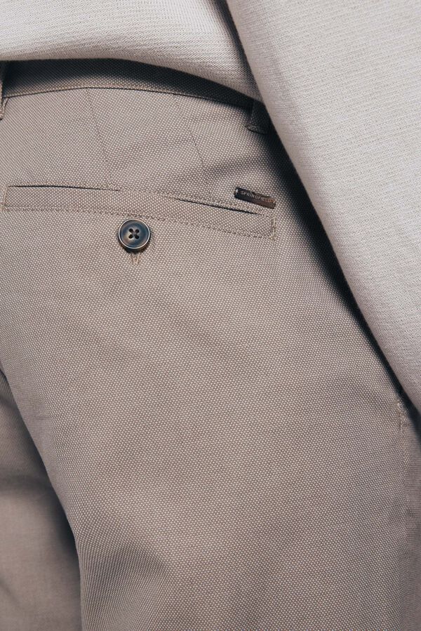 Springfield Calça calças chino slim fit confortável cru