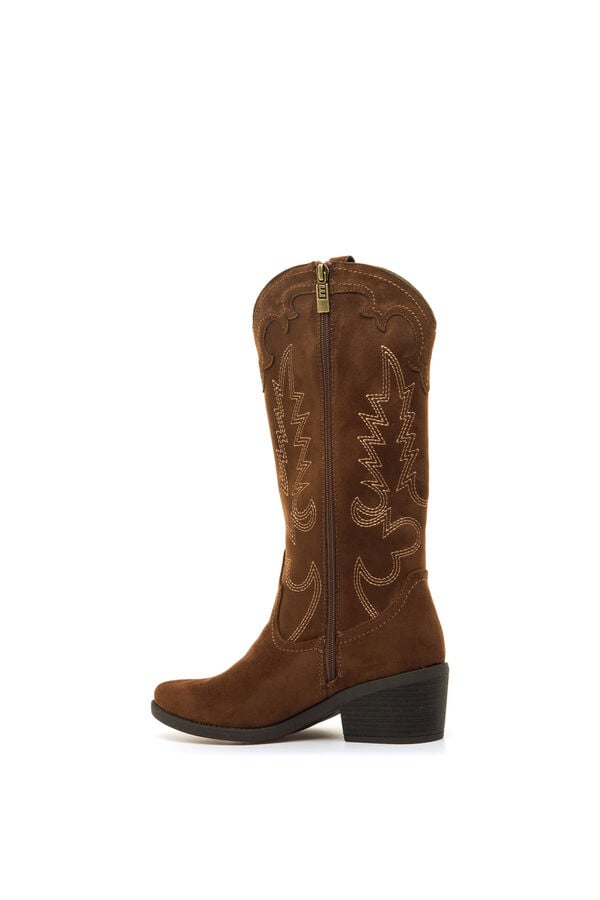 MTNG Botins cowboy com bordados e salto baixo vison