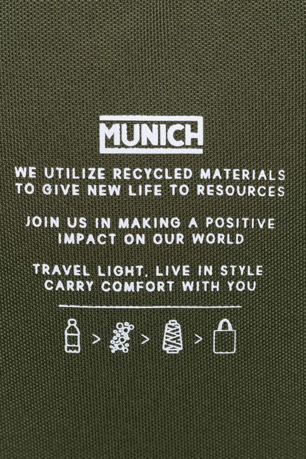 Munich Mochila deportiva reciclada kaki