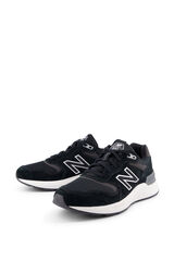 New Balance Zapatilla Casual FreshFoam Walking 880 v7 preto