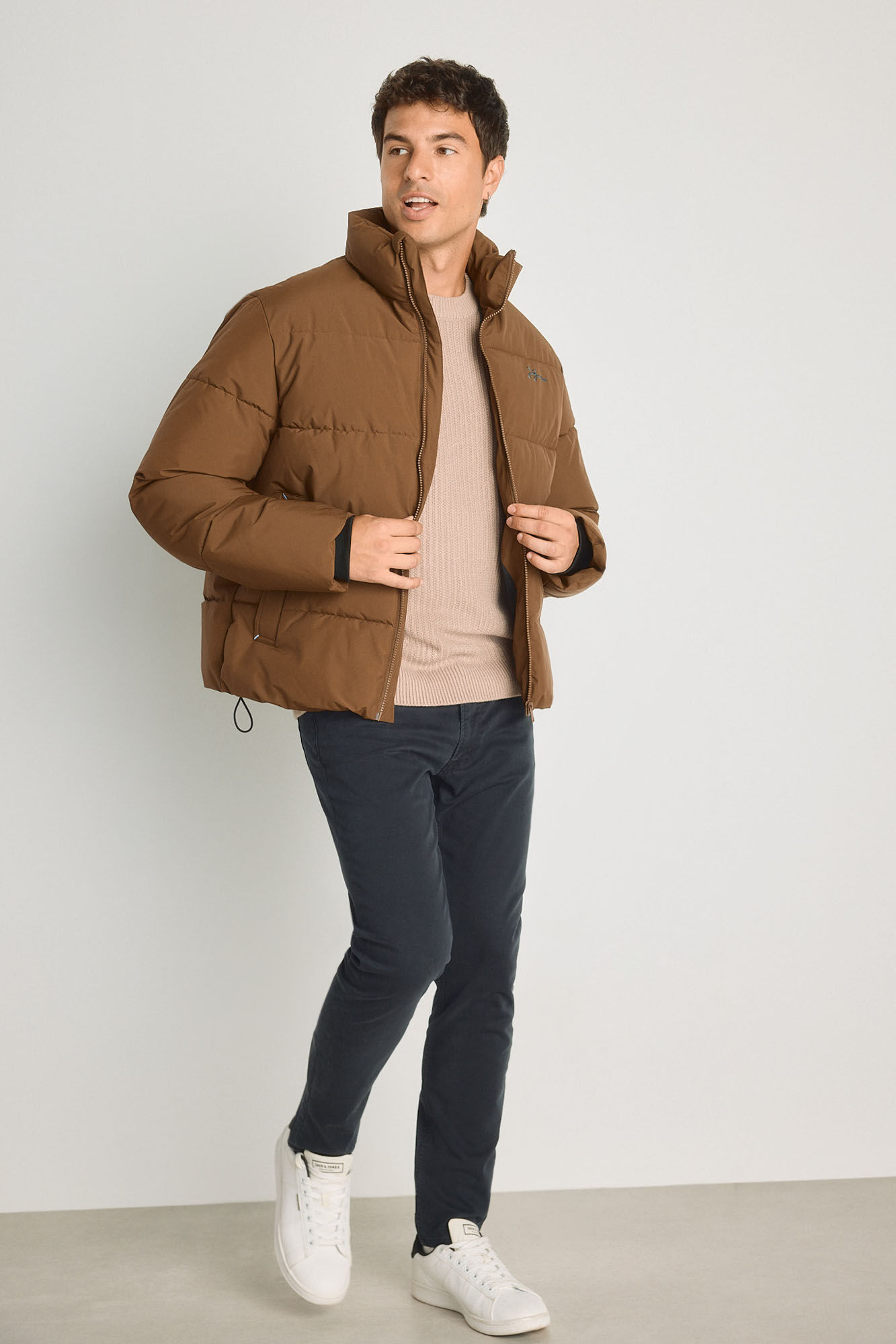 Jack & Jones Blus&atilde;o puffer gola alta