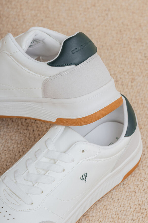 Celopman Tênis com logo branco