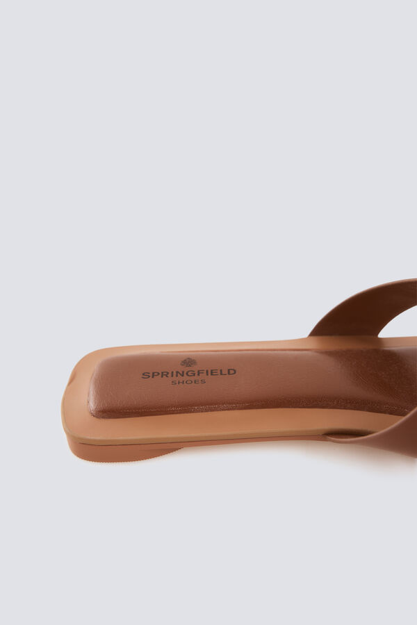 Springfield Sand&aacute;lia de pala entran&ccedil;ada. camel