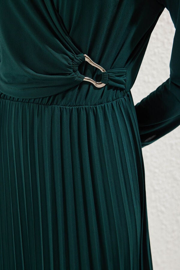 Trendyol Vestido plissado verde
