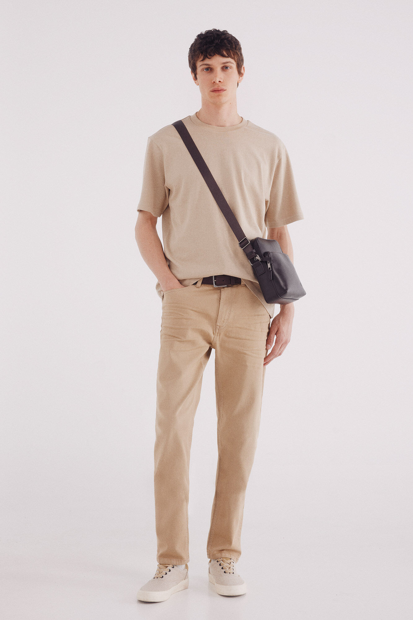 Springfield Pantal&oacute;n 5 bolsillos color slim fit