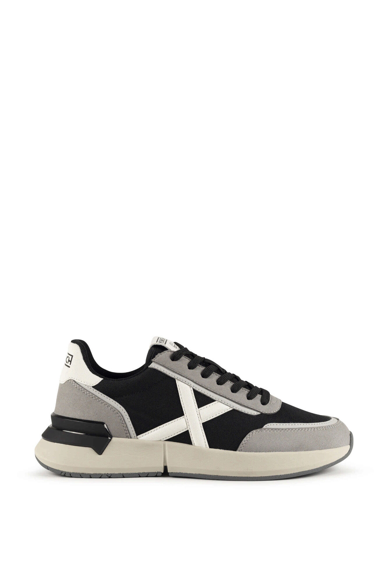 Munich Zapatillas Versus 120
