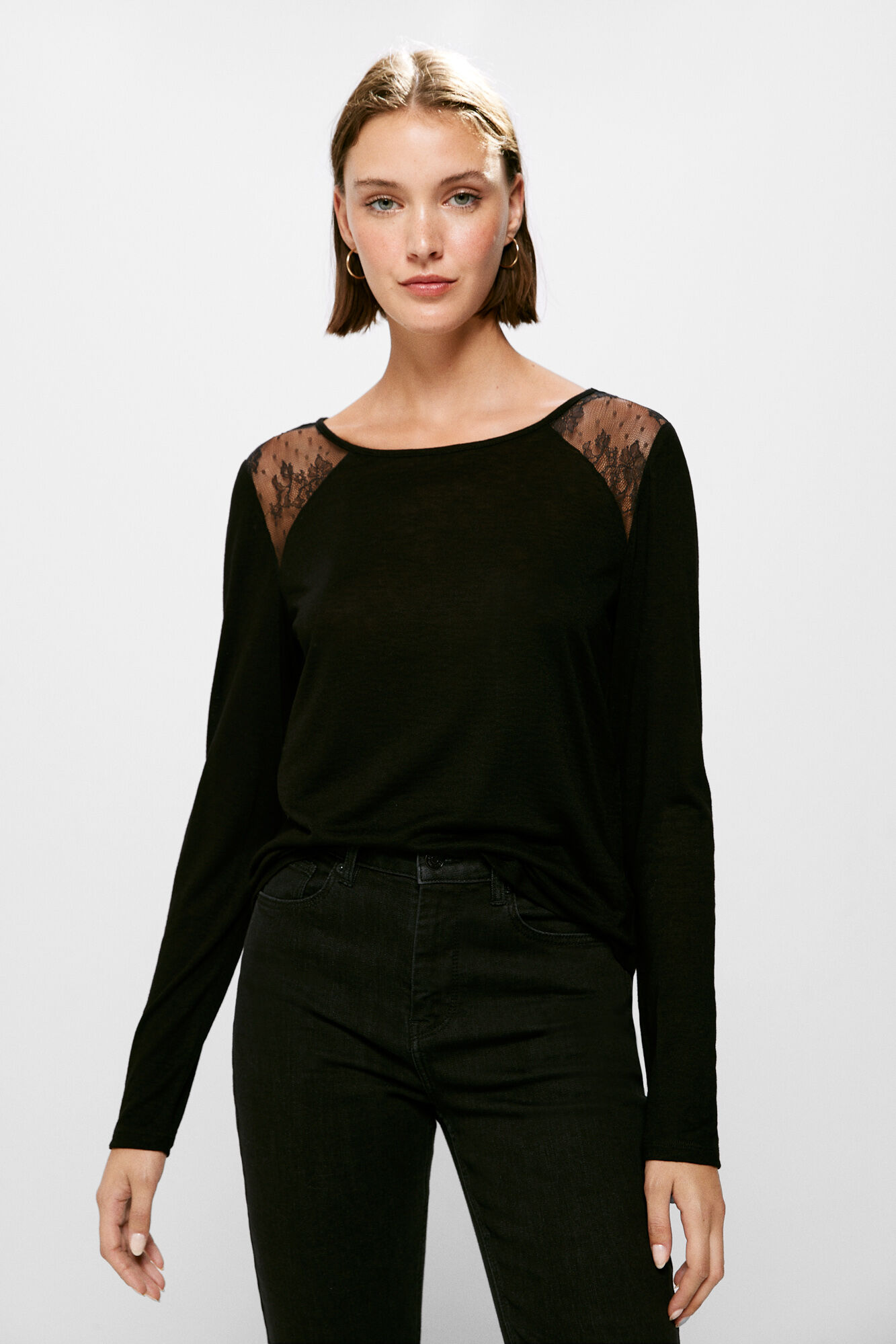 Sheer shoulders T shirt Women s T shirts and polo shirts Cortefiel