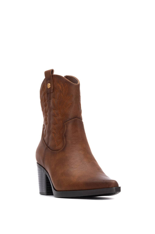 XTI Botin Cowboy Bordado nude