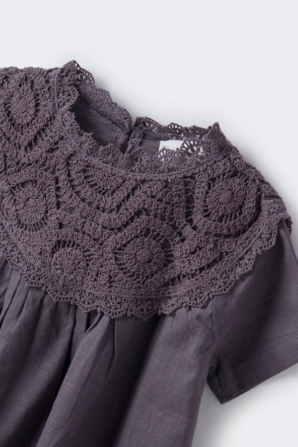 Springfield Girls' dress with crochet necklace grey mix