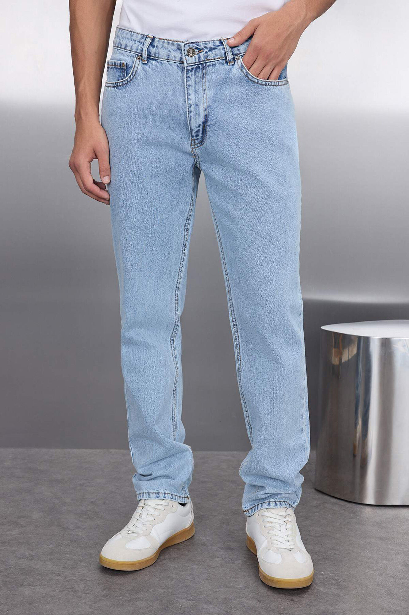 Trendyol Jeans retos de corte regular