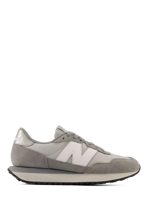 Zapatillas 237