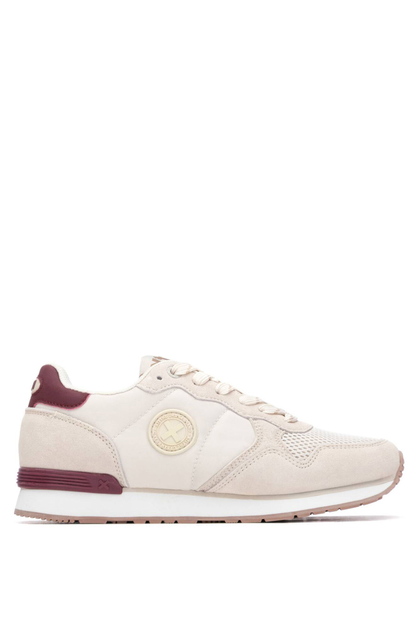 XTI Sapatilhas desportivas com atacadores