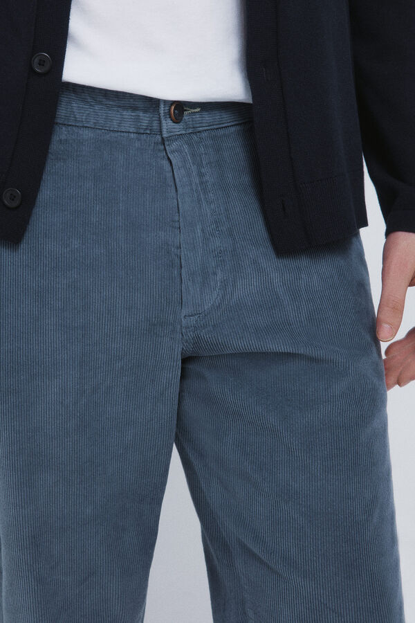 Springfield Calças chino slim fit confortável de veludo cotelê lavado azul