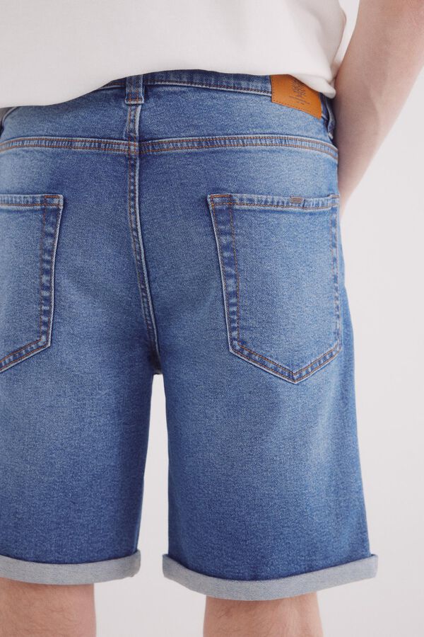 Springfield Bermuda jeans básica lavagem média azul