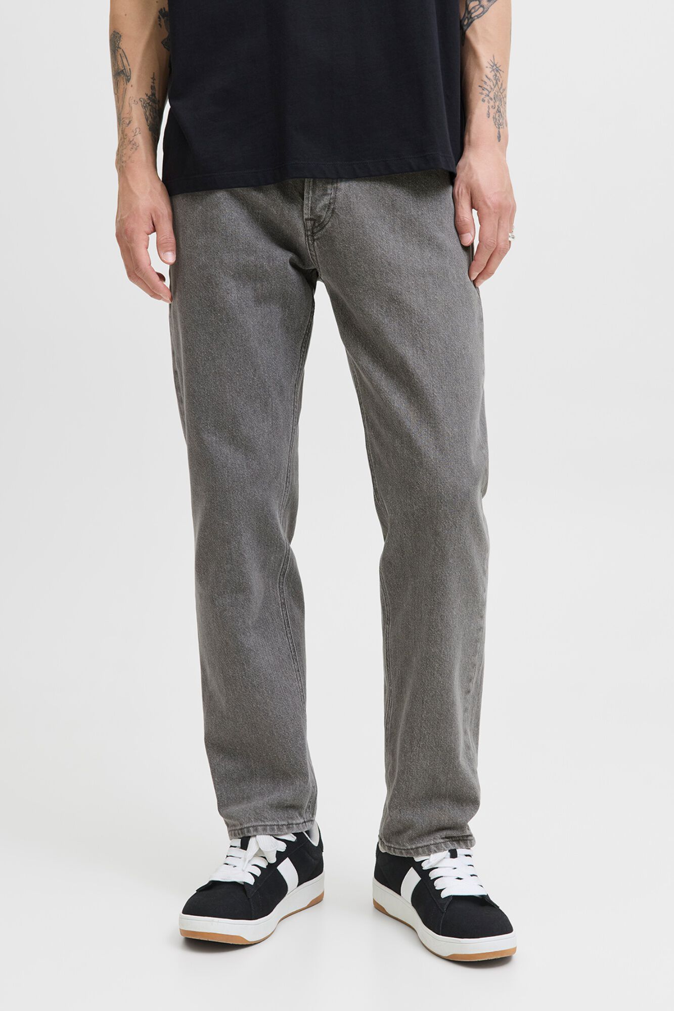 Jack & Jones Jeans com corte descontra&iacute;do