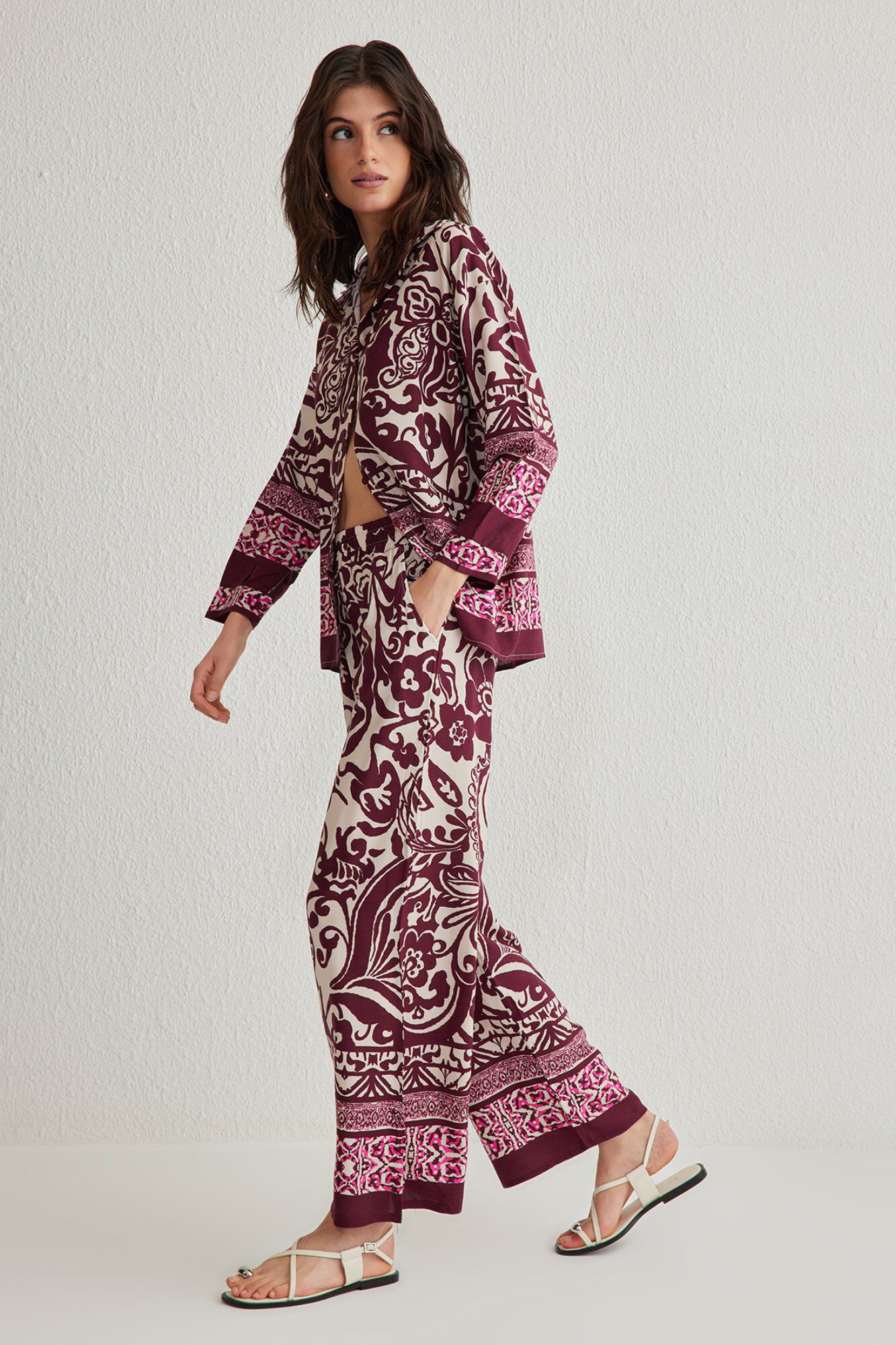 Trendyol Conjunto estampado fluido