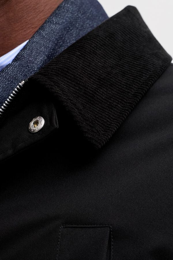 Jack & Jones Blus&atilde;o curto com colchetes preto