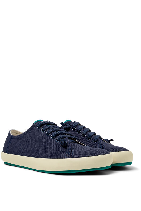 Camper Sandalias negras de cincha de PET reciclado para hombre. preto